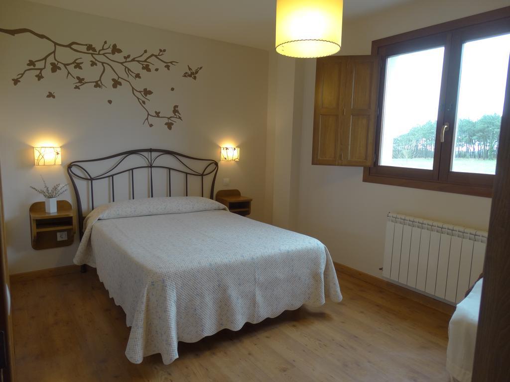 Apartamentos La Cruz De Paderne Navia Room photo